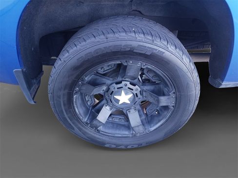 Used 2023 Chevrolet Silverado 1500 RST image 8