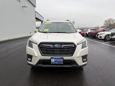 Used 2023 Subaru Forester Limited AWD/4WD image 4