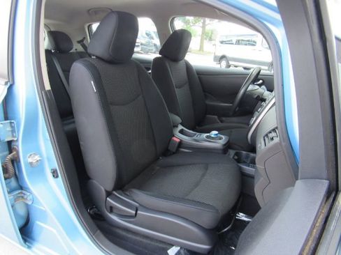 Used 2015 Nissan Leaf S w/ Charge Package image 18