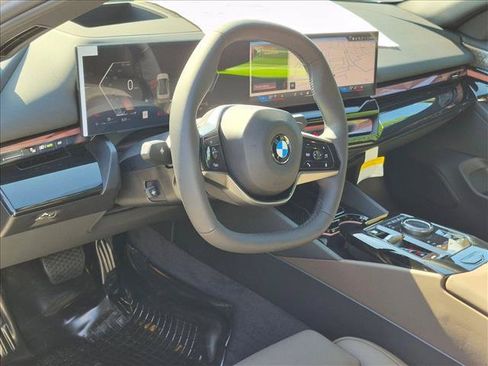 New 2027 BMW 530i xDrive w/ Premium Package AWD/4WD image 6