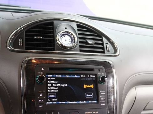 Used 2017 Buick Enclave Convenience FWD image 19
