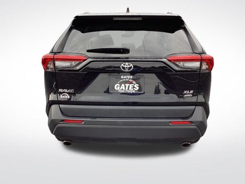 Used 2024 Toyota RAV4 XLE w/ Weather Package AWD/4WD image 8