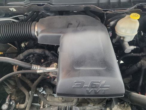 Used 2016 RAM 1500 Big Horn AWD/4WD image 30