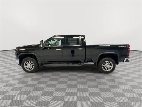 New 2026 Chevrolet Silverado 3500 LTZ w/ LTZ Convenience Package image 6