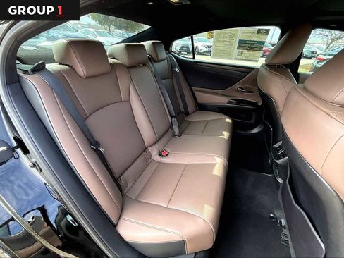 Certified 2023 Lexus ES 350 w/ Premium Package image 16