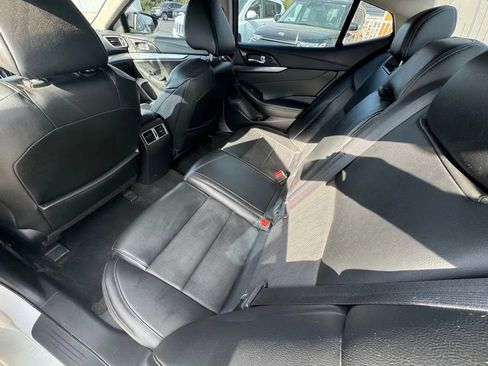 Used 2019 Nissan Maxima 3.5 SV w/ Floor Mat Group image 6