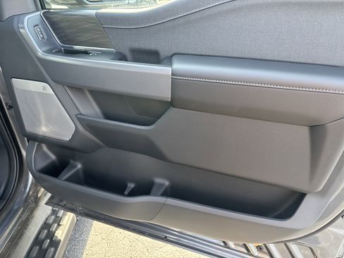 New 2025 Ford F150 Lightning Lariat image 14