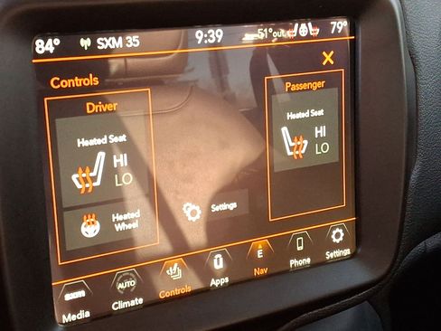 Used 2022 Jeep Renegade Limited AWD/4WD image 25