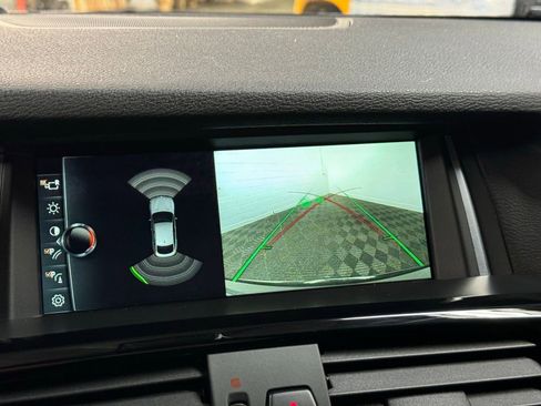 Used 2017 BMW X4 M40i image 14