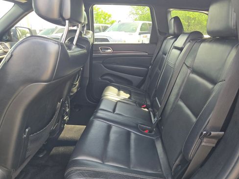 Used 2014 Jeep Grand Cherokee Limited w/ Luxury Group II AWD/4WD image 13