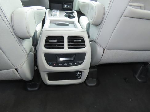 Used 2021 Honda Pilot EX-L image 23