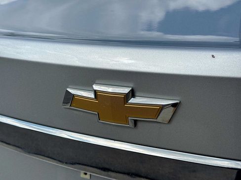 Used 2016 Chevrolet Cruze LT FWD image 11
