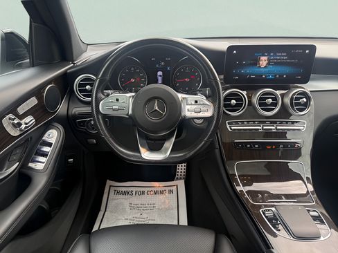 Used 2022 Mercedes-Benz GLC 300 4MATIC image 21