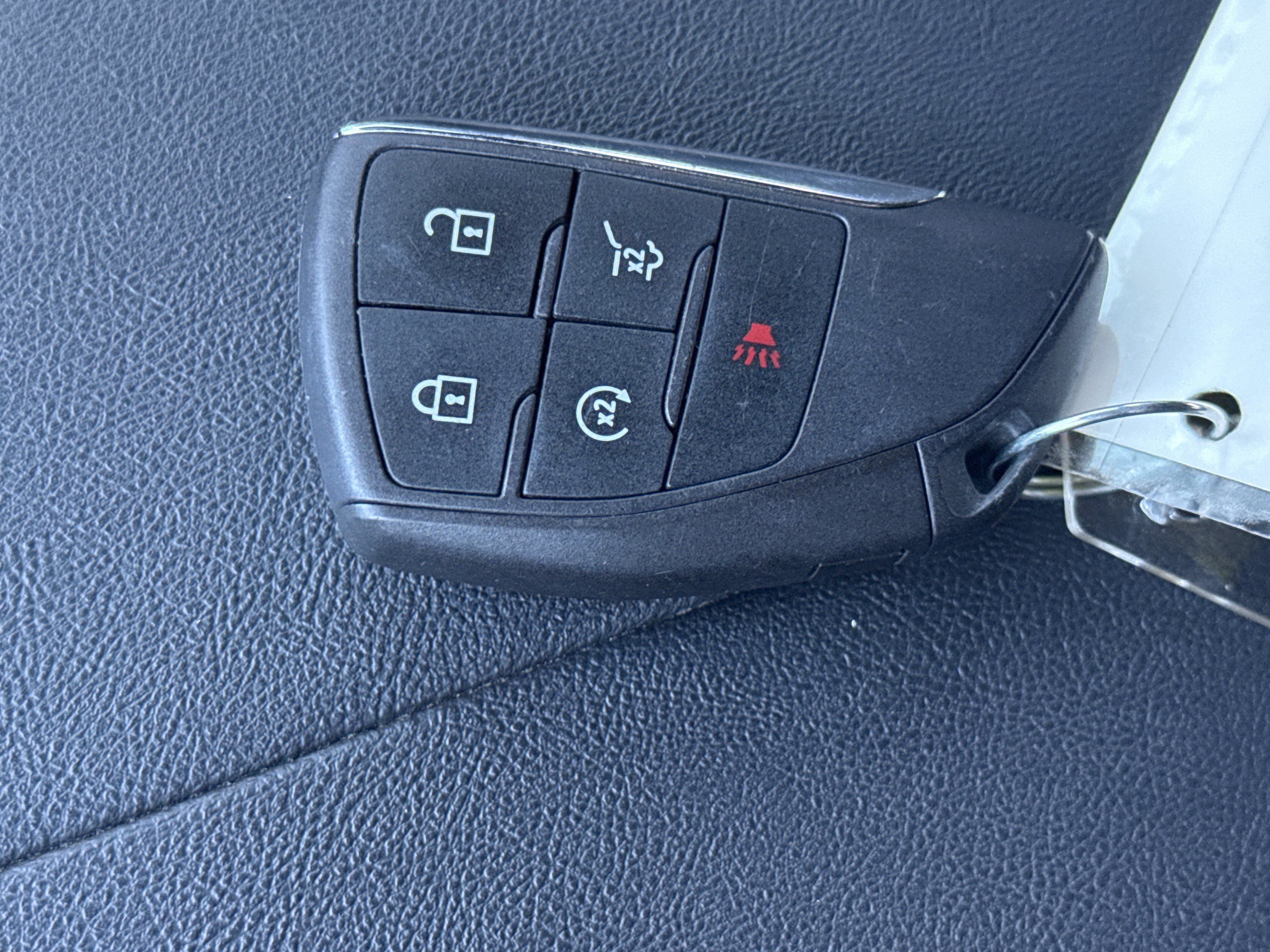 Used 2025 GMC Terrain Elevation w/ Elevation Premium Package AWD/4WD image 35