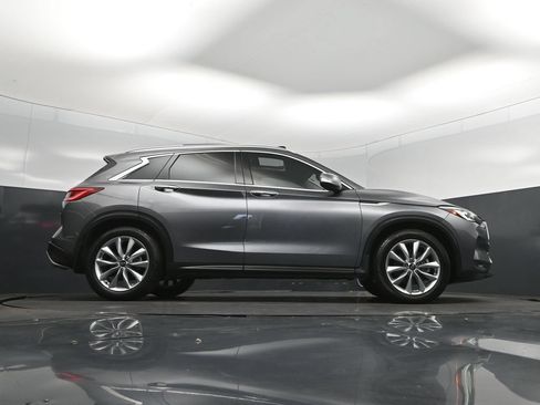 Certified 2022 INFINITI QX50 Essential FWD image 43