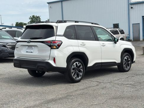 Certified 2026 Subaru Forester Premium AWD/4WD image 5