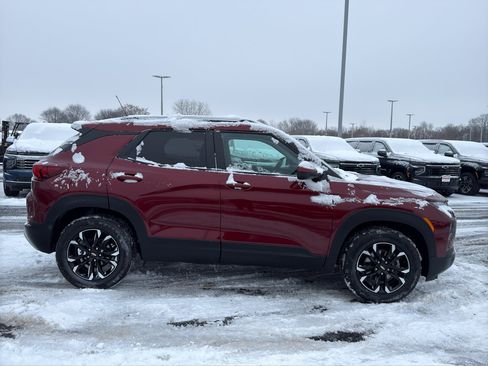 Used 2023 Chevrolet TrailBlazer LT w/ Convenience Package image 4