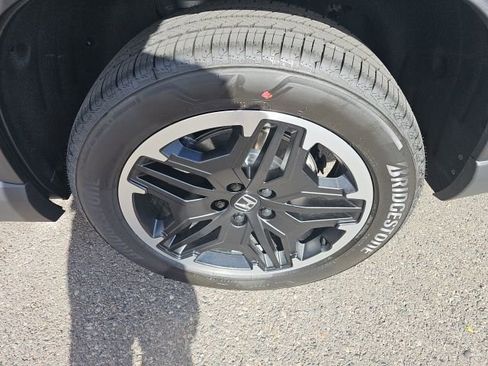 New 2026 Honda Pilot Touring image 23