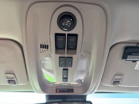 Used 2012 GMC Terrain SLT AWD/4WD image 26