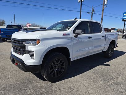 New 2026 Chevrolet Silverado 1500 LT Trail Boss w/ Convenience Package II