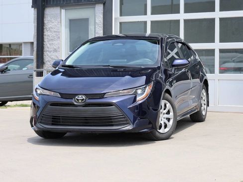 Used 2024 Toyota Corolla LE FWD image 3