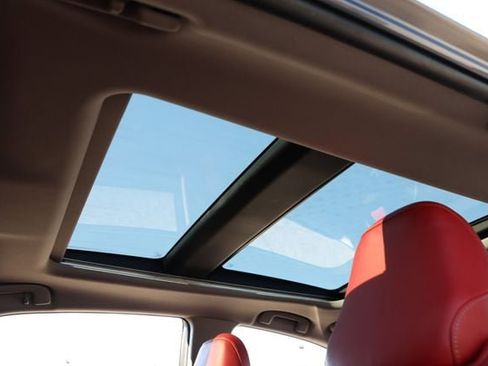 Used 2021 Toyota Camry XSE w/ Navigation Package image 28