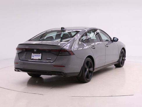 Used 2023 Honda Accord Sport image 2