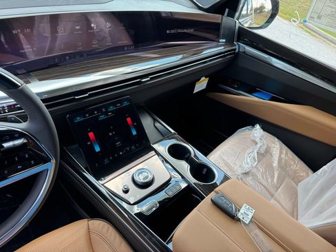 New 2026 Cadillac Escalade ESV Luxury w/ Touring Package image 29