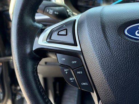Used 2024 Ford Edge SEL AWD/4WD image 22