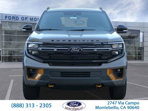New 2026 Ford Expedition Tremor image 9