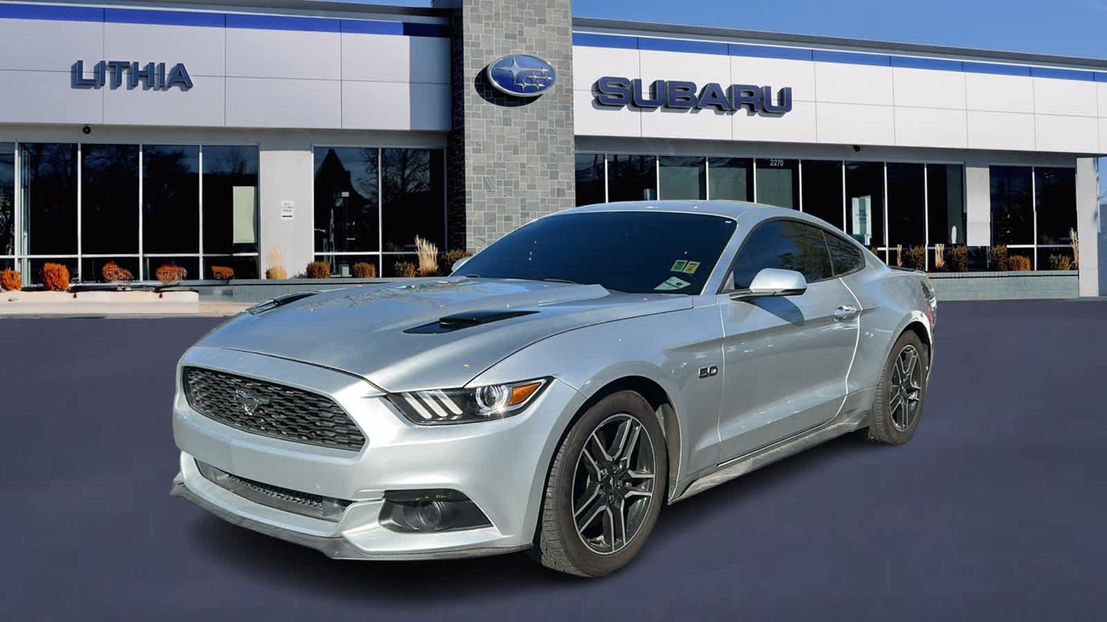 Used 2015 Ford Mustang GT Premium RWD image 1