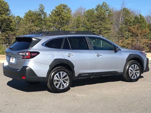 Certified 2025 Subaru Outback Premium w/ Popular Package #1A image 4