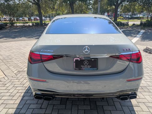 Used 2024 Mercedes-Benz S 63 AMG S image 4