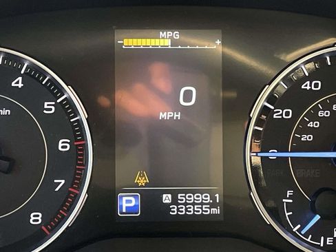 Used 2019 Subaru Ascent Limited image 16