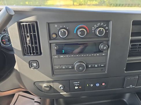 New 2025 GMC Savana 3500 w/ Power Convenience Package image 9
