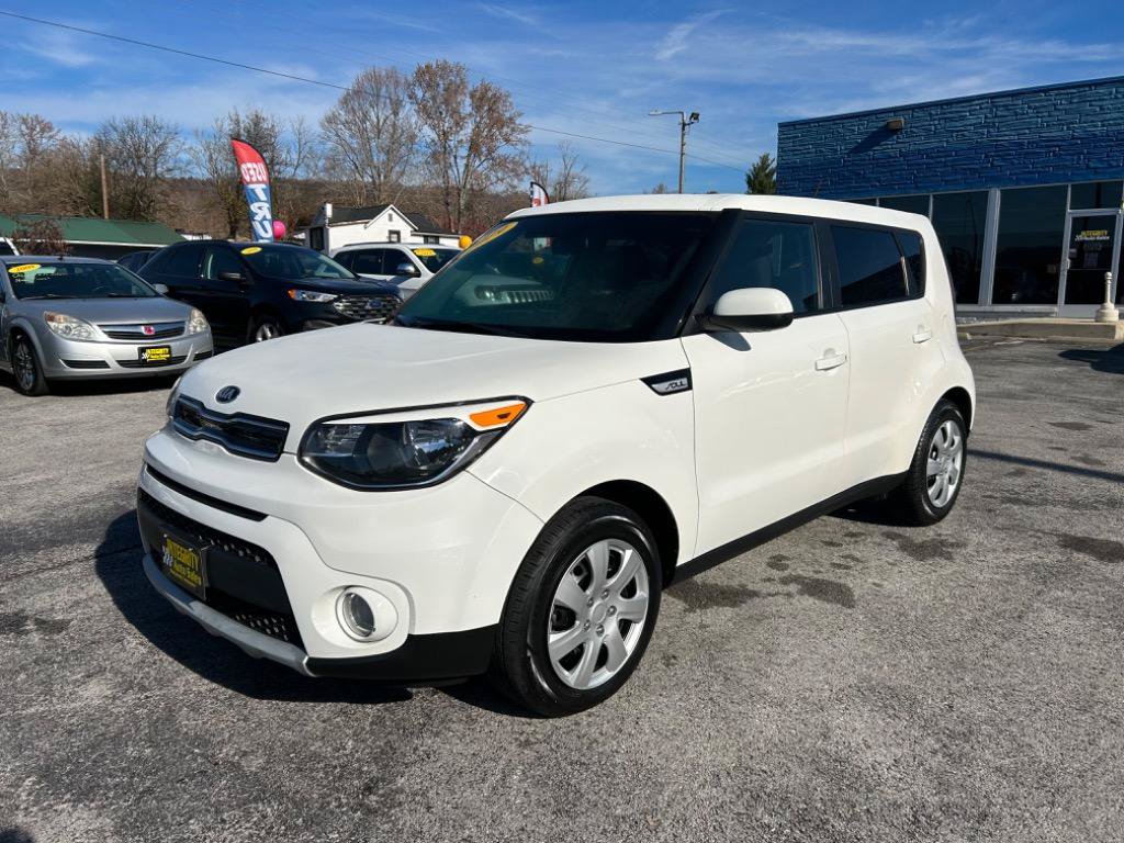 Used 2019 Kia Soul + FWD image 1