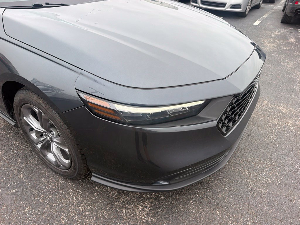Used 2024 Honda Accord EX image 11