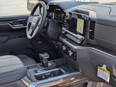 New 2026 GMC Sierra 1500 Elevation w/ Elevation Premium Package image 9