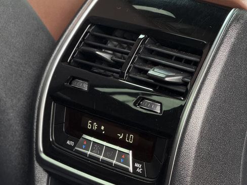 Used 2019 BMW X5 xDrive40i w/ Premium Package 2 AWD/4WD image 15