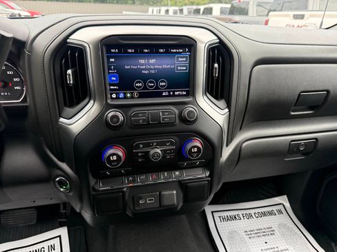 Used 2019 Chevrolet Silverado 1500 LT w/ Texas Edition RWD image 24