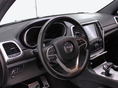Used 2015 Jeep Grand Cherokee Altitude image 31