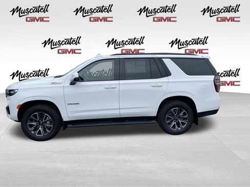 Used 2023 Chevrolet Tahoe Z71 w/ Luxury Package AWD/4WD image 4