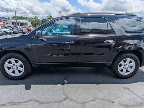 Used 2016 GMC Acadia SLE FWD image 4