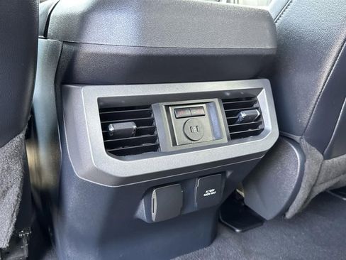 Used 2023 Ford F250 Lariat w/ Lariat Ultimate Package image 34