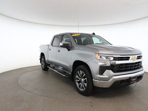 Used 2024 Chevrolet Silverado 1500 LT w/ Protection Package image 4