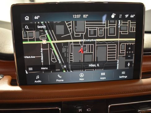 Used 2021 Lincoln Aviator Reserve w/ Equipment Group 210A AWD/4WD image 23