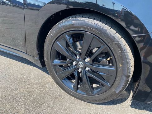 Used 2019 Nissan Maxima 3.5 SV FWD image 29