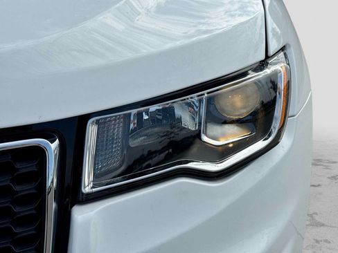 Used 2020 Jeep Grand Cherokee Limited AWD/4WD image 10