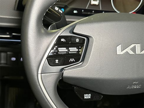 Used 2023 Kia EV6 GT-Line w/ GT-Line Suede Seat Package image 27