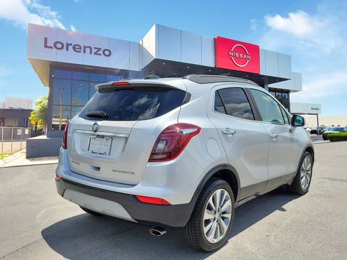 Used 2018 Buick Encore Preferred FWD image 5
